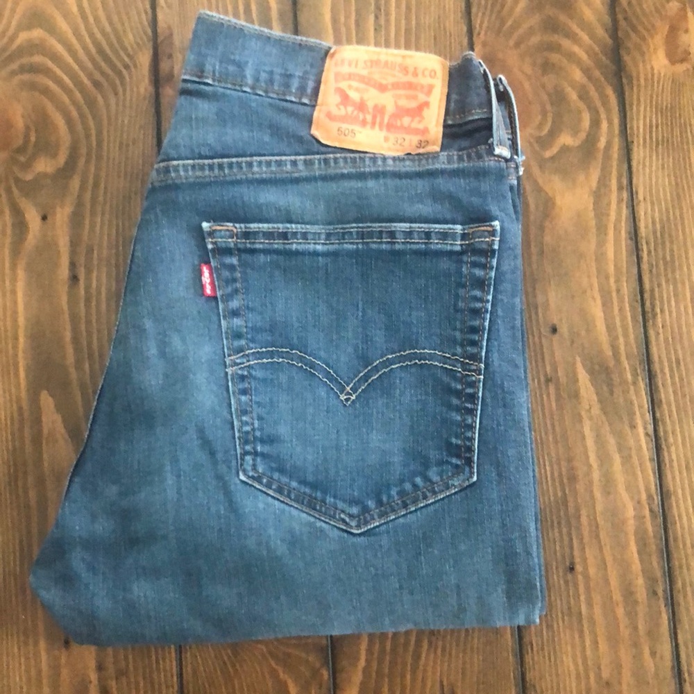 Levi’s straight Jean